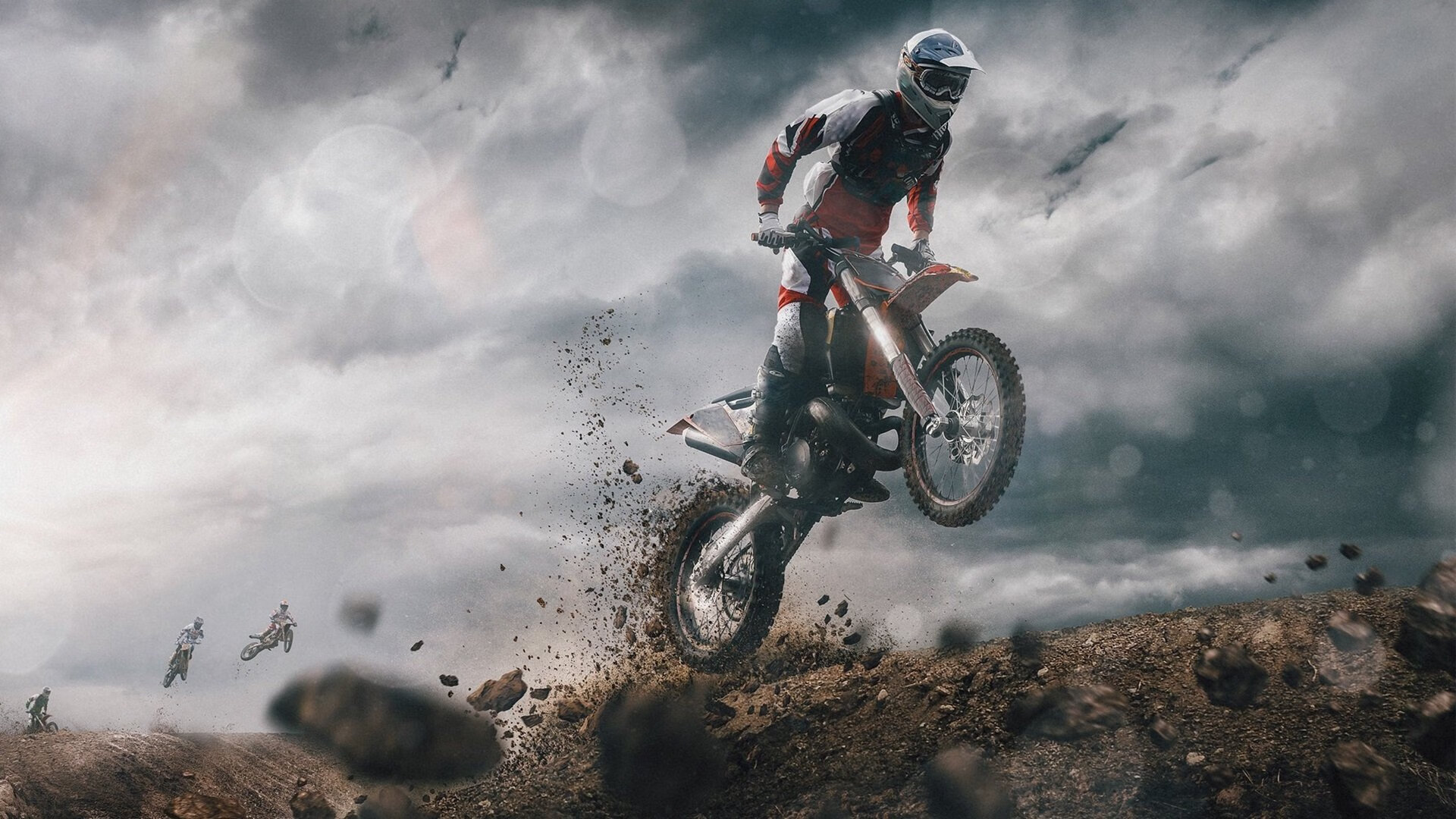 开云官网-_户外运动嘉年华：结合登山、跑步和网球的综合挑战_，户外运动登山培训